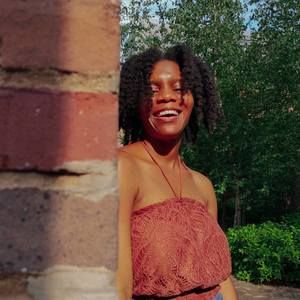 Meet your Posher, Stacey